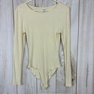 Belle Du Jour Bodysuit Soft Ribbed Round Neck Long Sleeve Top Cream Size Medium